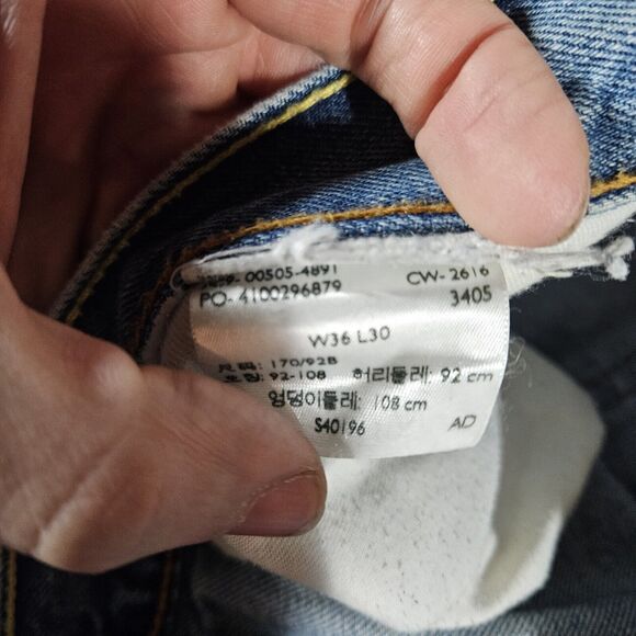 Levi's 505 Mens 36x30 Blue Light Wash Regular Fit Straight Leg Modern Washed Out - Picture 5 of 7